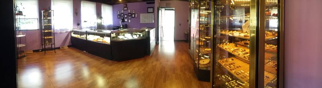 Kitten Flower Boutique Jewelry and Piercing 1501 Lake Drive