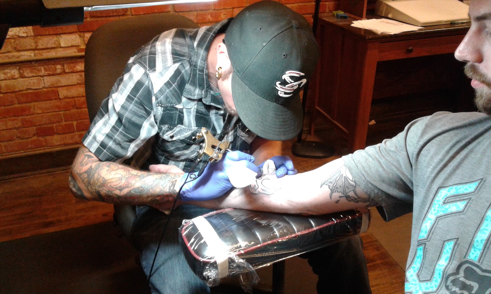 Point Blank Tattoo, 415 North Main Street, Hutchinson, Reviews and